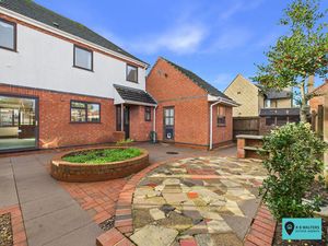 Garden - click for photo gallery